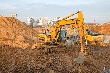 岩土工程勘察资质与土石方工程施工 业务范围的界定与协同